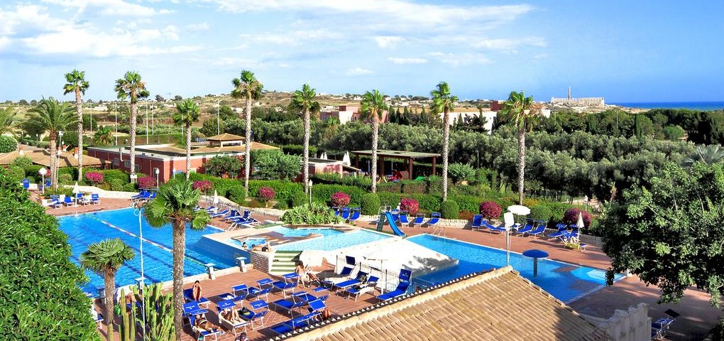 Baia Samuele Sicilia Panorama piscine