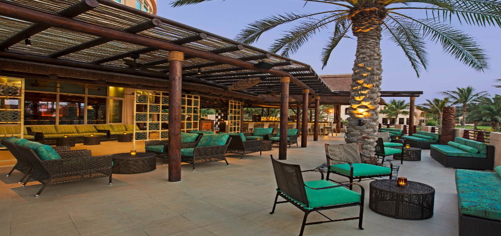 El Hamra Beach & Golf Resort Dubai Emirati Arabi Bar