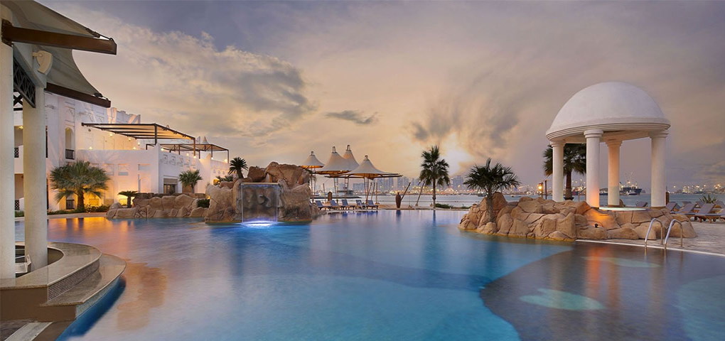 Sharq Village & Spa Ritz Carlton Hotel Doha Qatar Pool