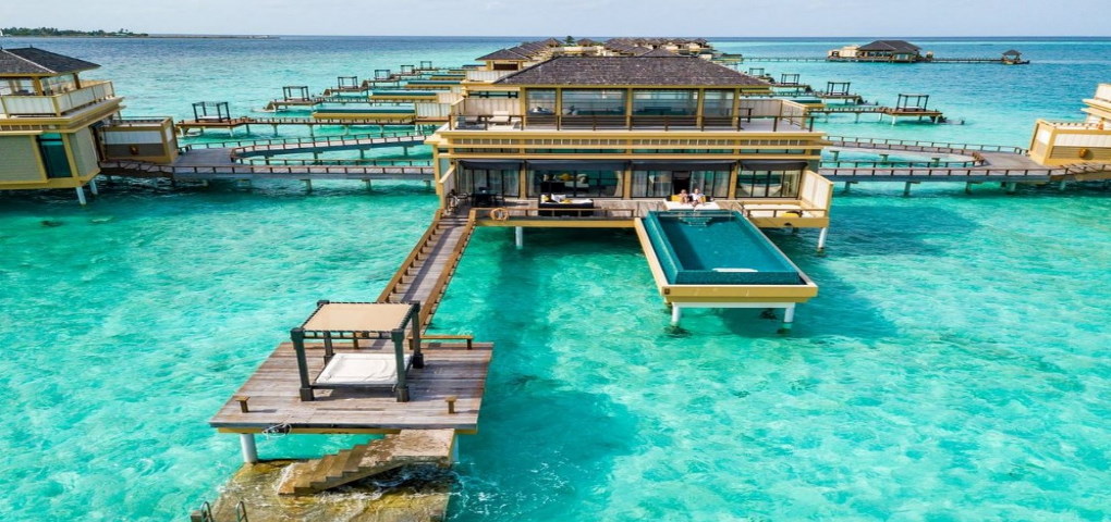 Velavaru Atollo di Dhaalu Maldive Male Sud Piscina Overwater