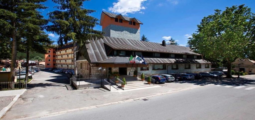 Offerte Grand Hotel del Parco Pescasseroli Abruzzo Blu Hotels Estate