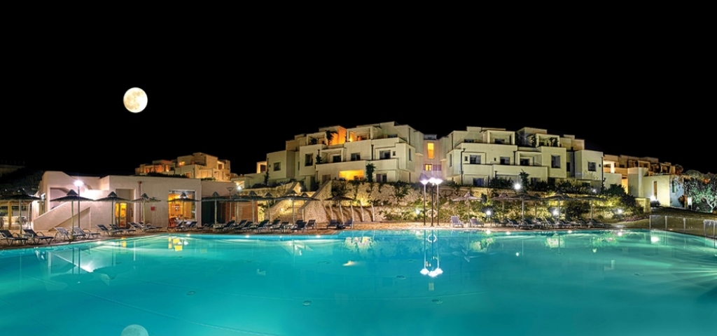 Hotel Basiliani Resort & Spa Otranto Salento Pool Spa Night