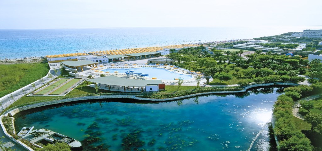 Bluserena GranSerena Hotel Torre Canne Fasano Brindisi Puglia Laghetto