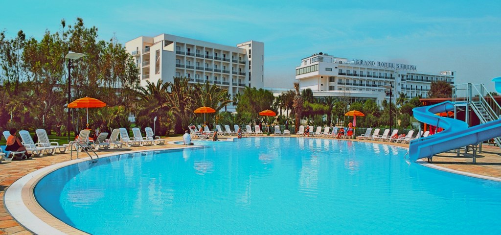 Bluserena GranSerena Hotel Torre Canne Fasano Brindisi Puglia Piscina