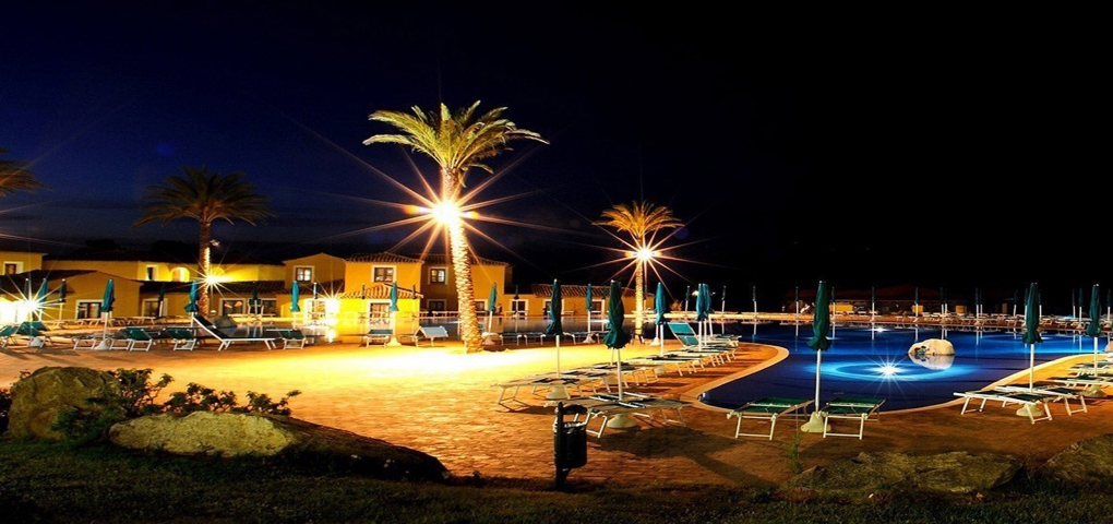 Valtur Sardegna Baia dei Pini Resort night pool