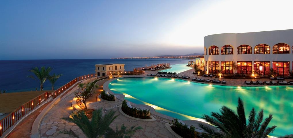 Valtur Sharm el Sheikh Reef Oasis Blue Bay Egitto pool night